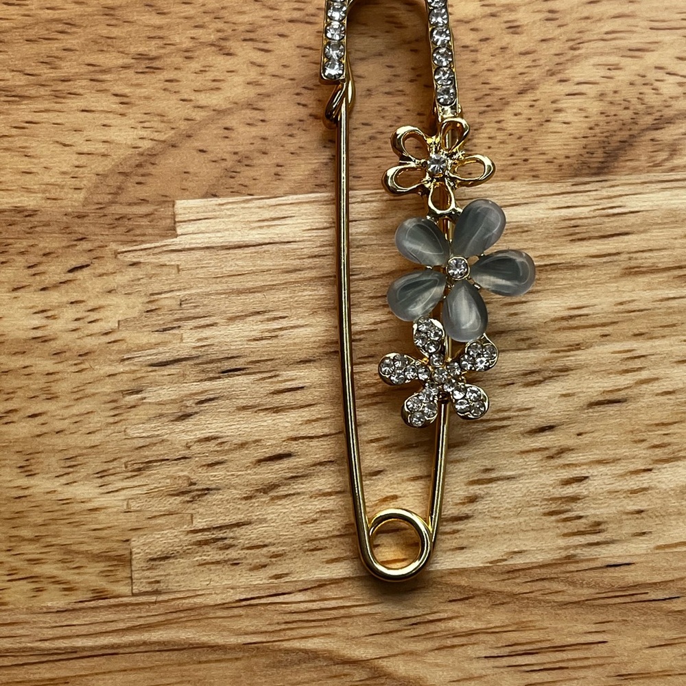 Floral Safety Pin Brooch